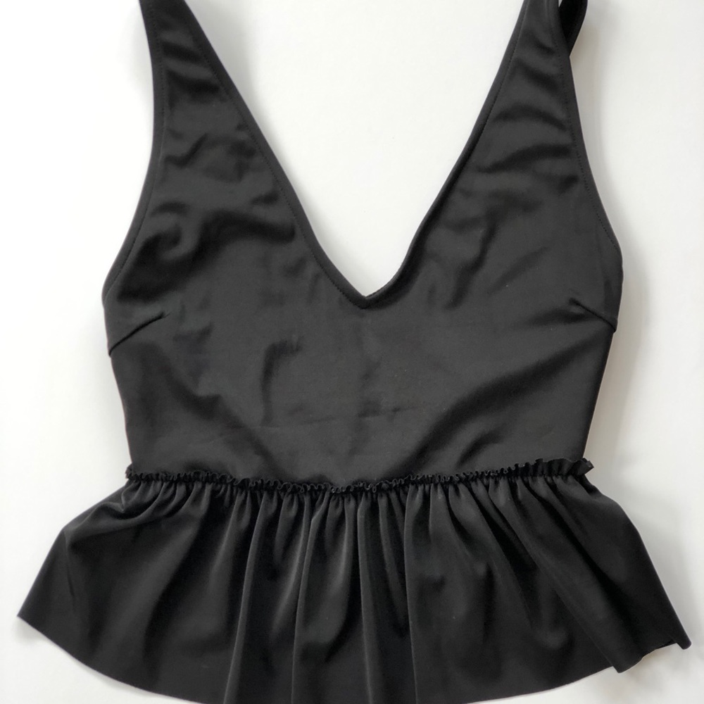 Kortni Jeane V-Neck XS